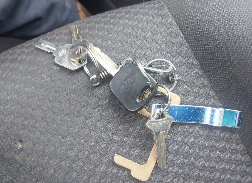 Photo 11 of 2005 Ford Focus ZX5 (VIN 3FAHP37NX5R128325)