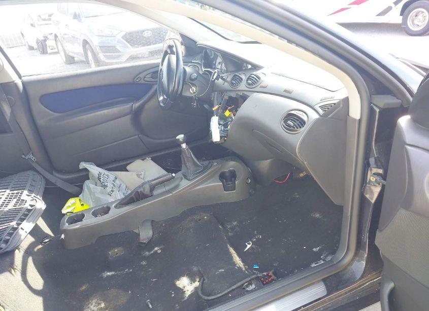 Photo 5 of 2003 Ford Focus SVT (VIN 3FAHP39593R138497)