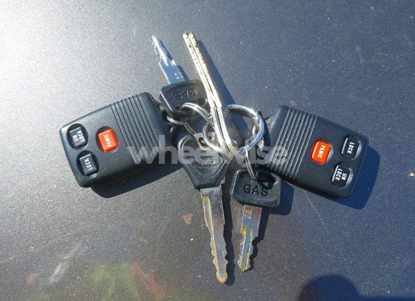 Photo 11 of 1997 Ford Escort LX (VIN 3FALP15P2VR102675)