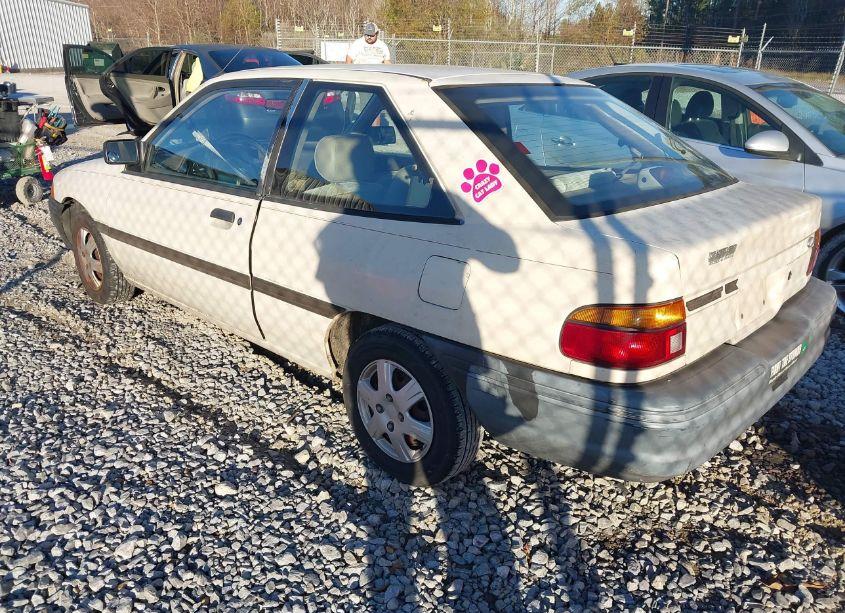 Photo 3 of 1991 Ford Escort LX (VIN 3FAPP11J8MR125296)