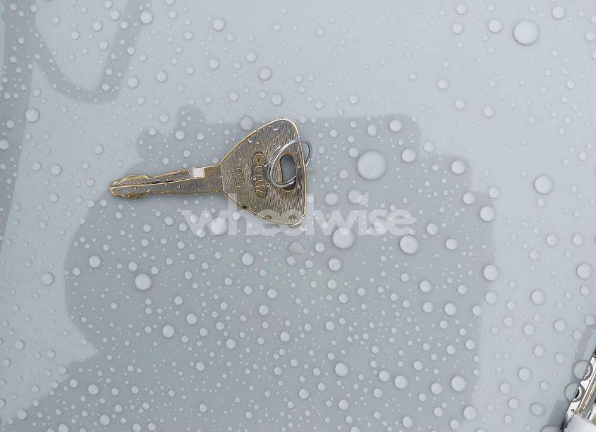 Photo 11 of 1992 Ford Escort LX (VIN 3FAPP15J2NR112930)