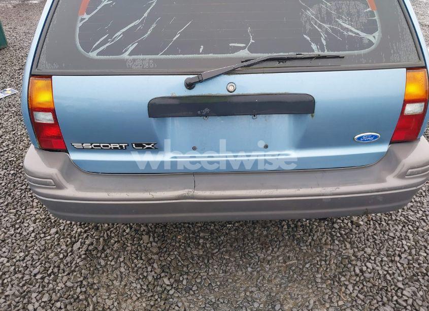 Photo 6 of 1992 Ford Escort LX (VIN 3FAPP15J2NR112930)