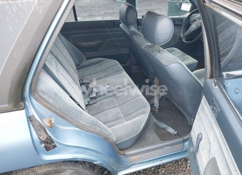 Photo 8 of 1992 Ford Escort LX (VIN 3FAPP15J2NR112930)