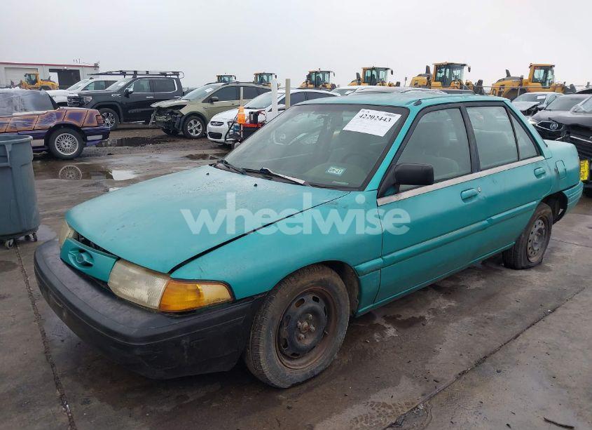 Photo 2 of 1994 Ford Escort LX/SPORT (VIN 3FARP13J0RR121191)