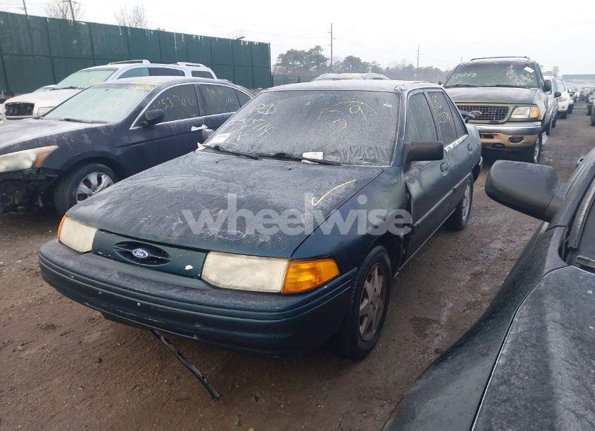 Photo 2 of 1995 Ford Escort LX/SPORT (VIN 3FASP13J6SR138679)