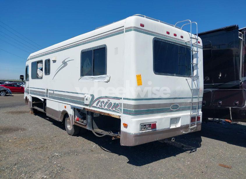 Photo 3 of 1997 Ford F530 SUPER DUTY (VIN 3FCLF53GXVJA23289)