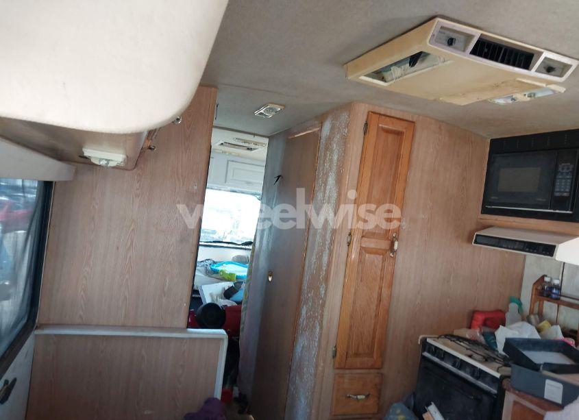 Photo 8 of 1997 Ford F530 SUPER DUTY (VIN 3FCLF53GXVJA23289)