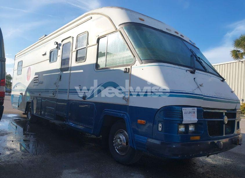 1995 Ford F530 HOLIDAY RAMBLER MOTOR HOME SUPER DUTY (VIN 3FCMF53G1SJA08714) main photo