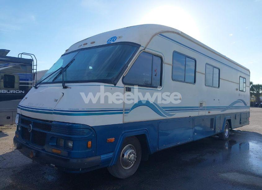 Photo 2 of 1995 Ford F530 HOLIDAY RAMBLER MOTOR HOME SUPER DUTY (VIN 3FCMF53G1SJA08714)