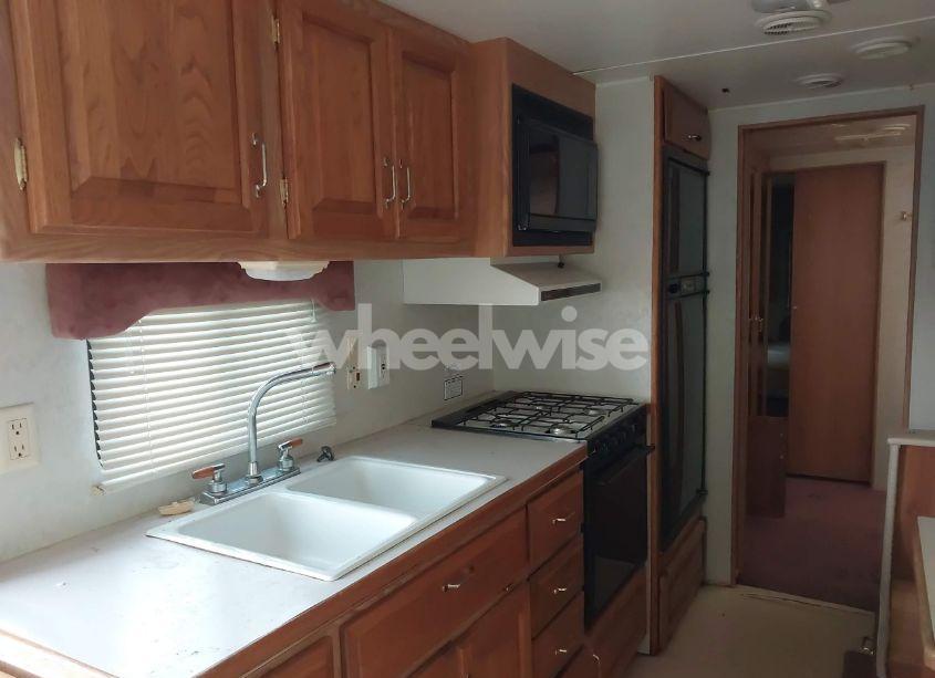 Photo 8 of 1994 Ford F530 SUPER DUTY (VIN 3FCMF53G7RJB01280)