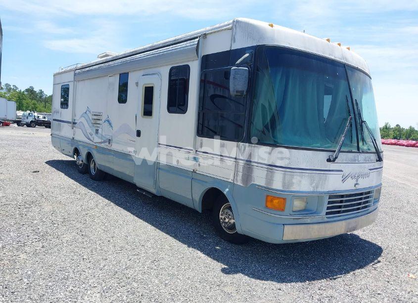 1997 Ford F530 SUPER DUTY (VIN 3FCMF53G7VJA12366) main photo