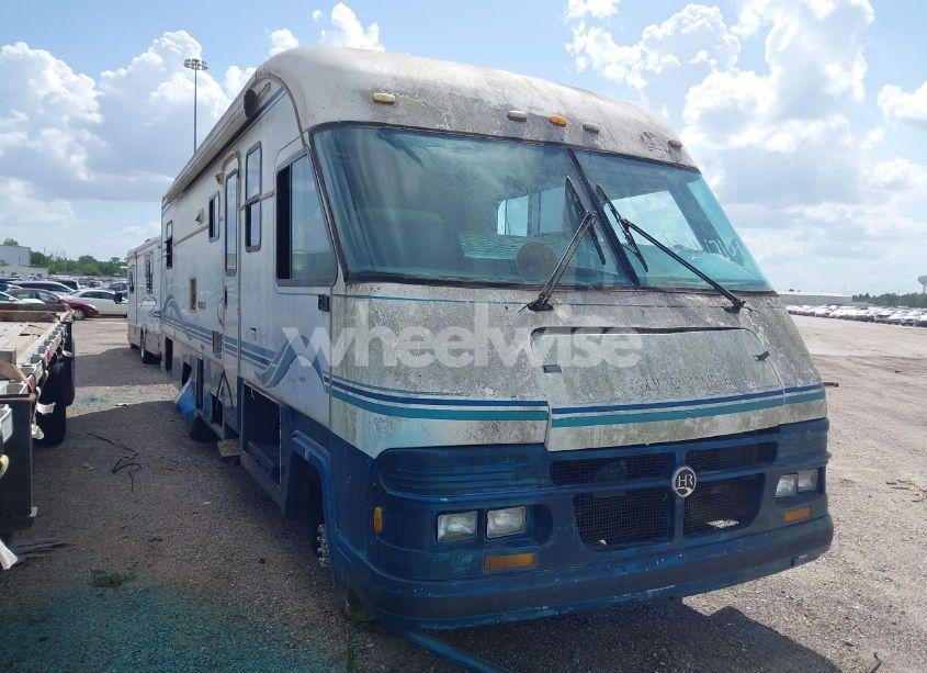 1995 Holiday Rambler F530 (VIN 3FCMF53G9RJB11437) main photo