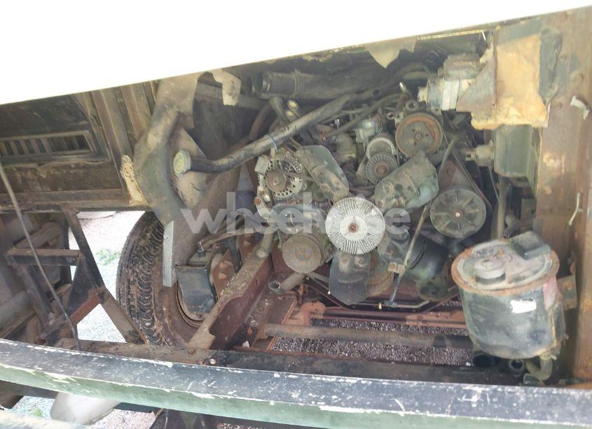 Photo 10 of 1995 Holiday Rambler F530 (VIN 3FCMF53G9RJB11437)