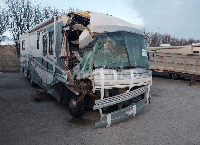 Photo 6 of 1997 Ford F530 SUPER DUTY (VIN 3FCMF53GXVJA23880)