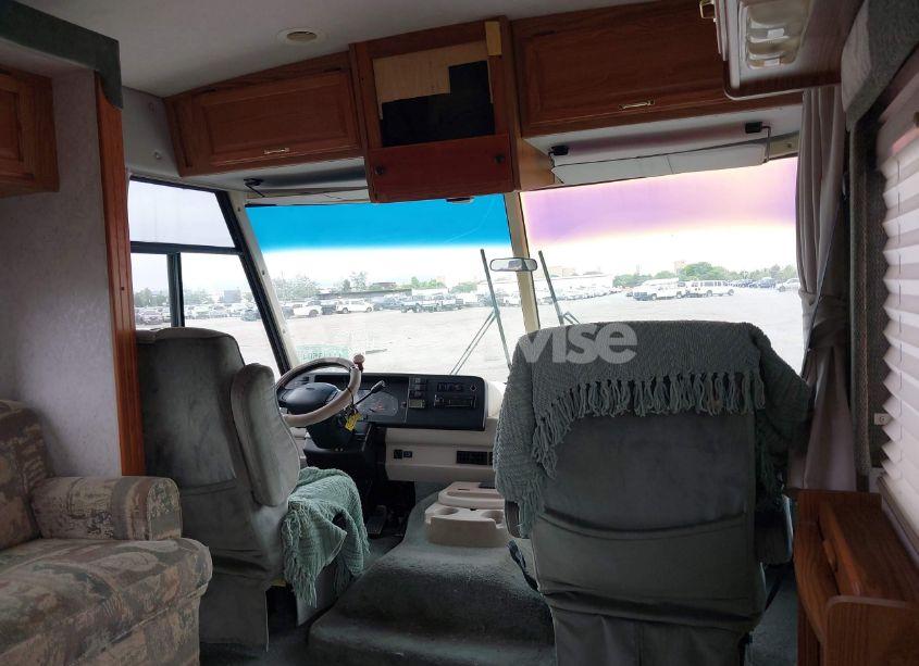 Photo 5 of 1999 Ford F550 SUPER DUTY STRIPPED CHASS (VIN 3FCNF53S1XJA19700)