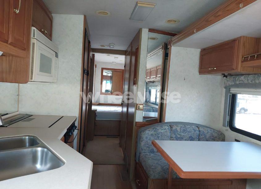 Photo 8 of 1999 Ford F550 SUPER DUTY STRIPPED CHASS (VIN 3FCNF53S1XJA38490)