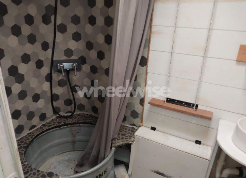 Photo 16 of 1999 Ford F550 SUPER DUTY STRIPPED CHASS (VIN 3FCNF53S7XJA26506)