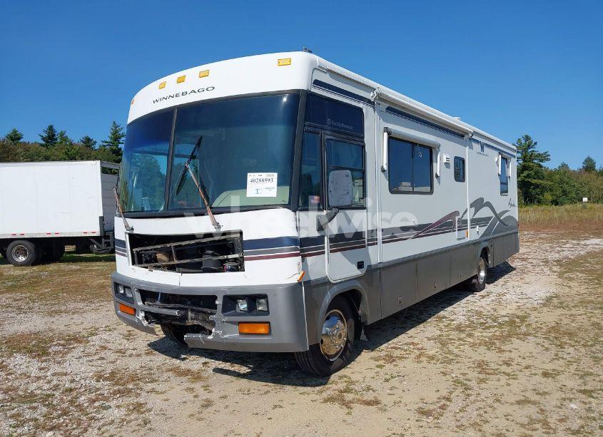 Photo 2 of 1999 Ford F550 SUPER DUTY STRIPPED CHASS (VIN 3FCNF53S7XJA26506)