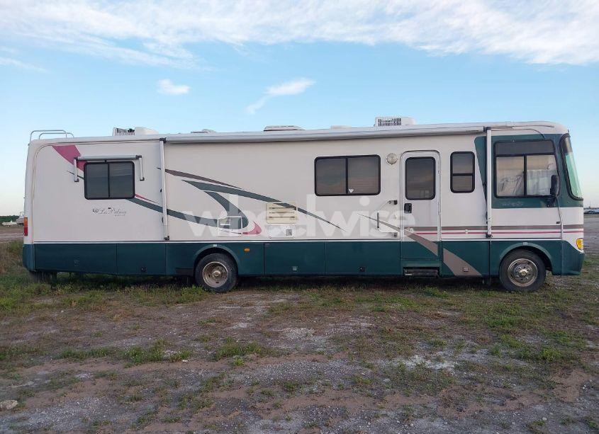 Photo 18 of 1999 Ford F550 SUPER DUTY STRIPPED CHASS (VIN 3FCNF53S8XJA29964)