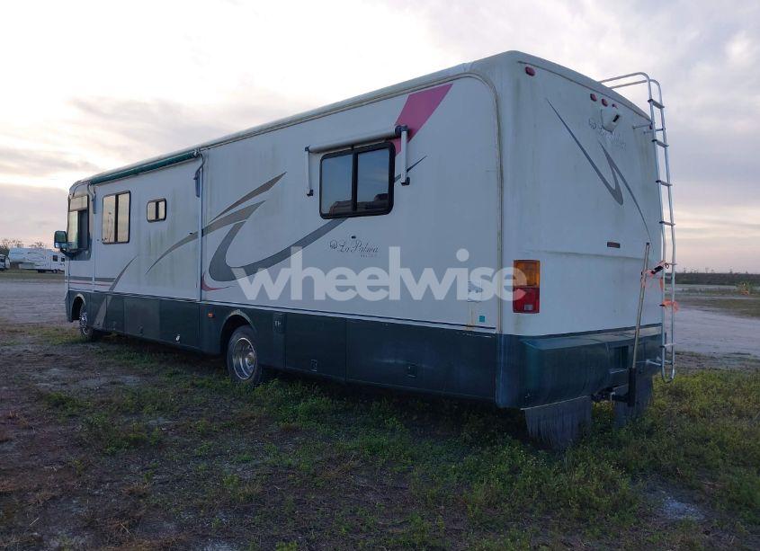 Photo 3 of 1999 Ford F550 SUPER DUTY STRIPPED CHASS (VIN 3FCNF53S8XJA29964)