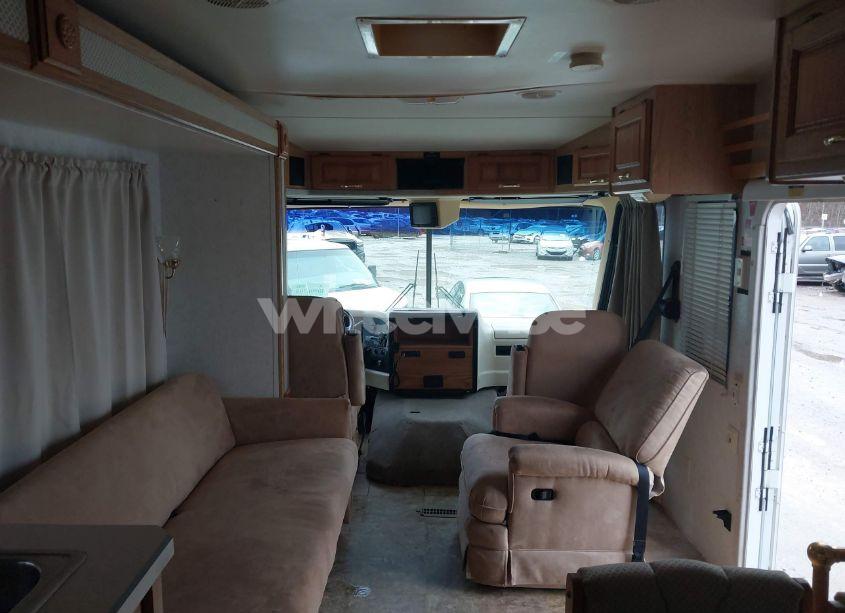 Photo 5 of 1999 Ford F550 SUPER DUTY STRIPPED CHASS (VIN 3FCNF53SXXJA10719)