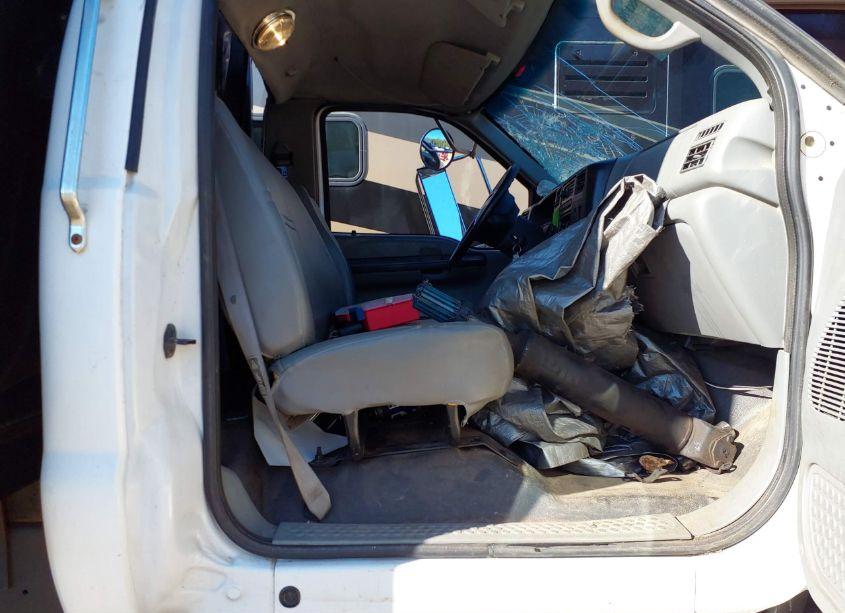 Photo 8 of 2003 Ford F750 SUPER DUTY (VIN 3FDXF75R53MB06020)