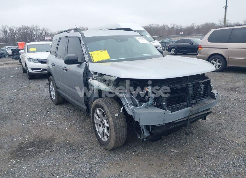 2021 Ford Bronco SPORT (VIN 3FMCR9A61MRA47176) main photo