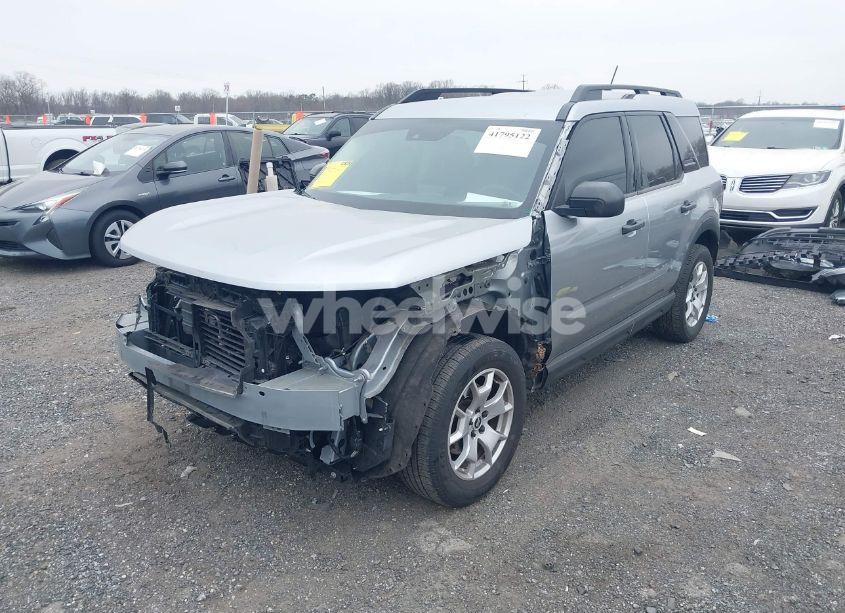 Photo 2 of 2021 Ford Bronco SPORT (VIN 3FMCR9A61MRA47176)