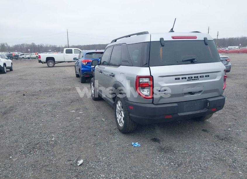 Photo 3 of 2021 Ford Bronco SPORT (VIN 3FMCR9A61MRA47176)