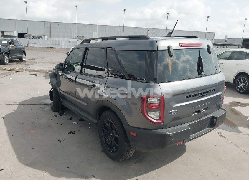 Photo 3 of 2021 Ford Bronco SPORT (VIN 3FMCR9A63MRA39032)