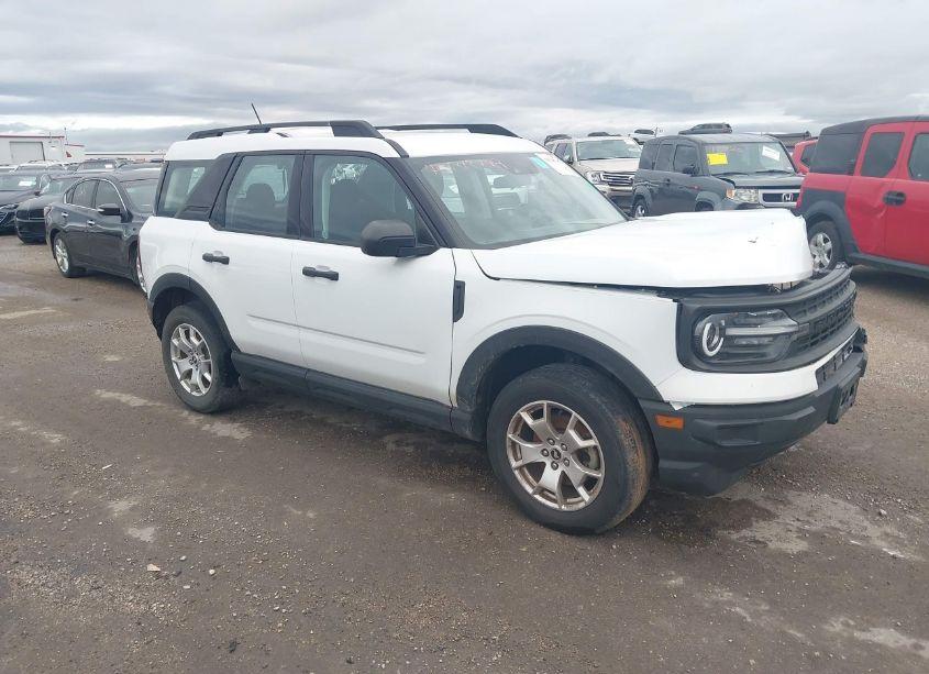 2021 Ford Bronco SPORT (VIN 3FMCR9A63MRA59989) main photo