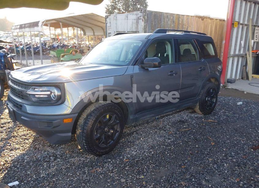 Photo 2 of 2021 Ford Bronco SPORT (VIN 3FMCR9A64MRA99210)