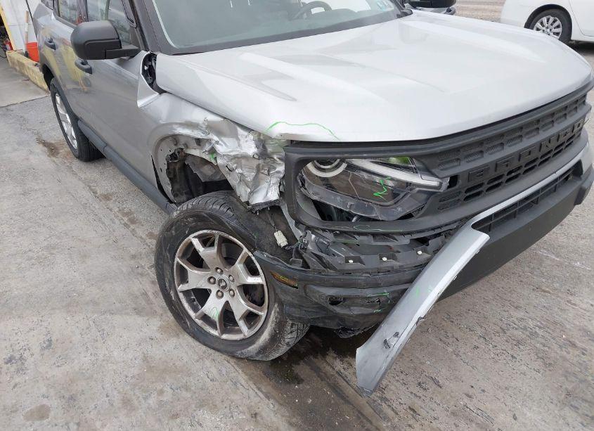 Photo 6 of 2022 Ford Bronco SPORT (VIN 3FMCR9A64NRD96429)