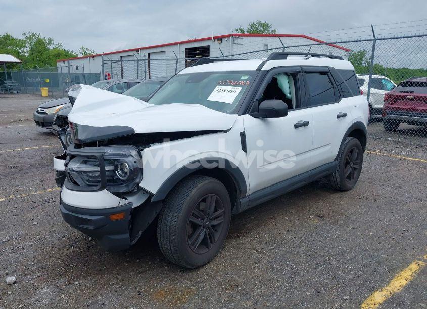 Photo 2 of 2021 Ford Bronco SPORT (VIN 3FMCR9A65MRA31045)