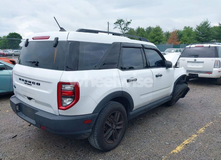 Photo 4 of 2021 Ford Bronco SPORT (VIN 3FMCR9A65MRA31045)