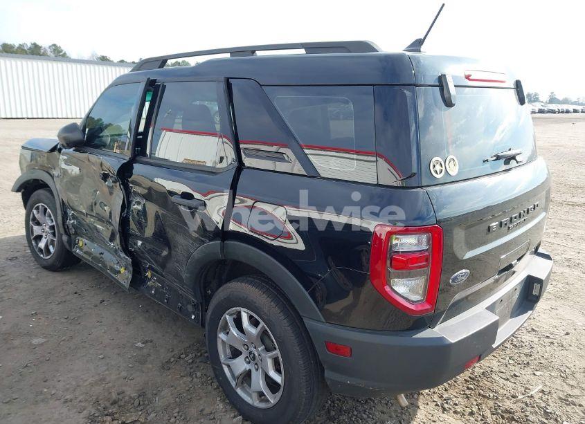 Photo 3 of 2022 Ford Bronco SPORT (VIN 3FMCR9A66NRD04088)