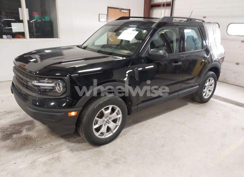 Photo 2 of 2021 Ford Bronco SPORT (VIN 3FMCR9A6XMRA17819)