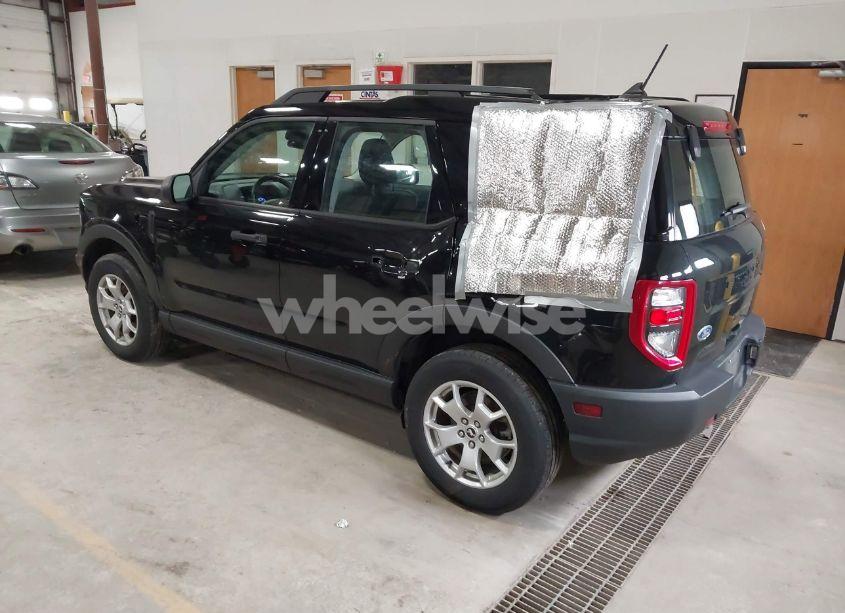 Photo 3 of 2021 Ford Bronco SPORT (VIN 3FMCR9A6XMRA17819)