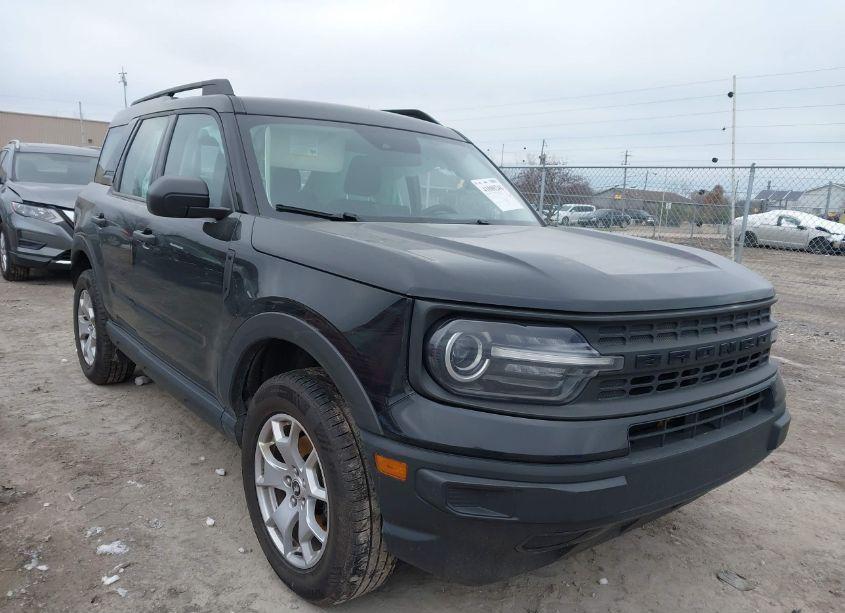 2021 Ford Bronco SPORT (VIN 3FMCR9A6XMRA60444) main photo
