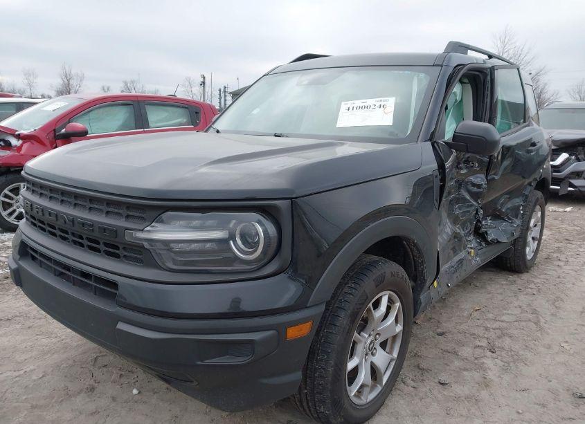Photo 2 of 2021 Ford Bronco SPORT (VIN 3FMCR9A6XMRA60444)