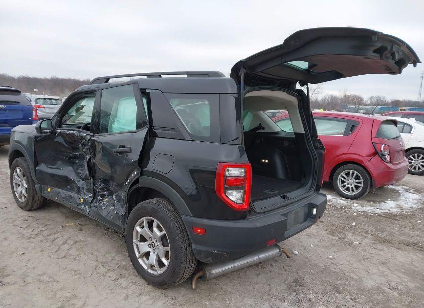 Photo 3 of 2021 Ford Bronco SPORT (VIN 3FMCR9A6XMRA60444)