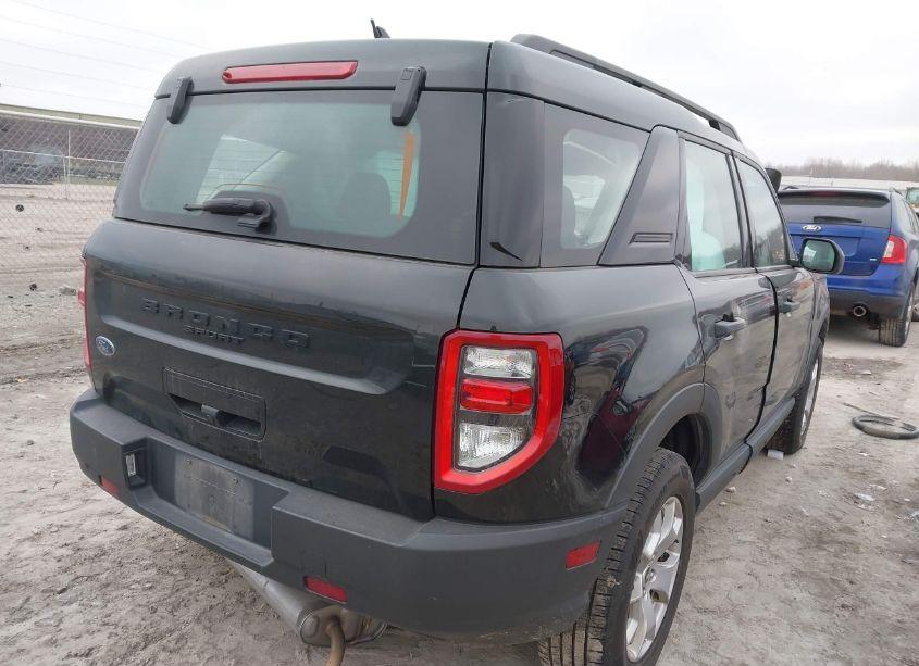 Photo 4 of 2021 Ford Bronco SPORT (VIN 3FMCR9A6XMRA60444)