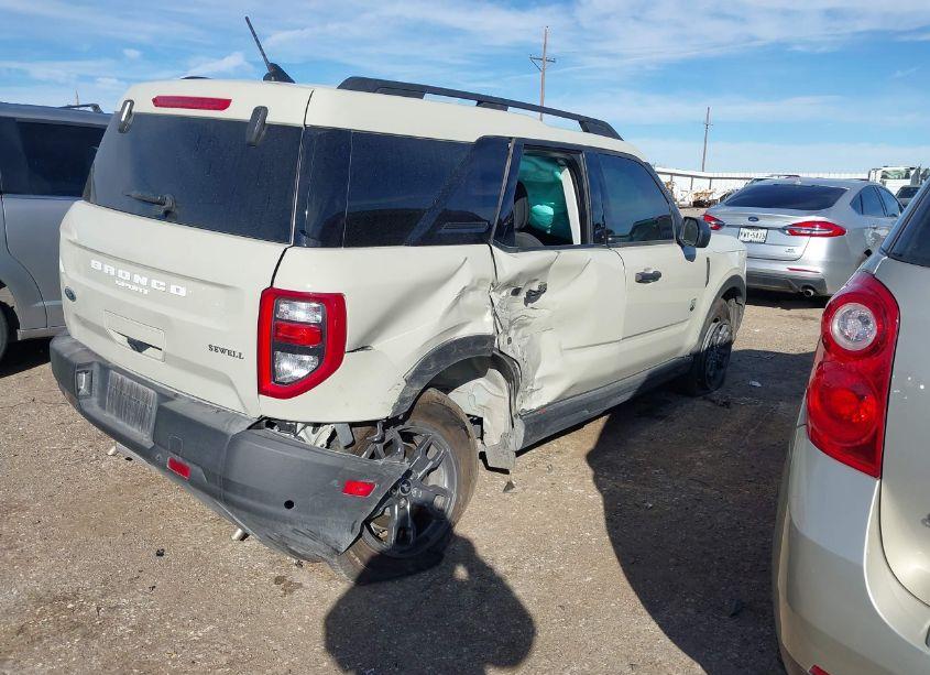Photo 4 of 2024 Ford Bronco SPORT BIG BEND (VIN 3FMCR9B65RRE34383)