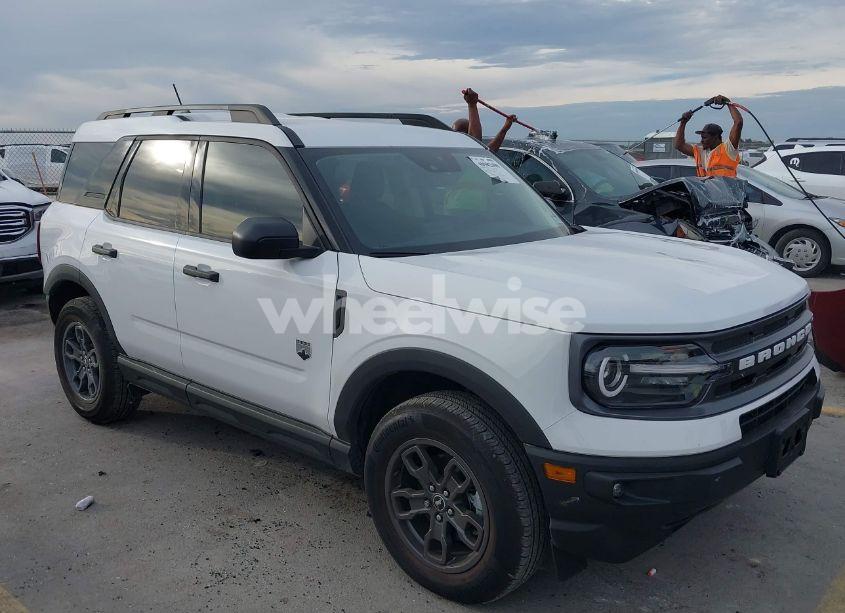 2024 Ford Bronco SPORT BIG BEND (VIN 3FMCR9B67RRE01952) main photo
