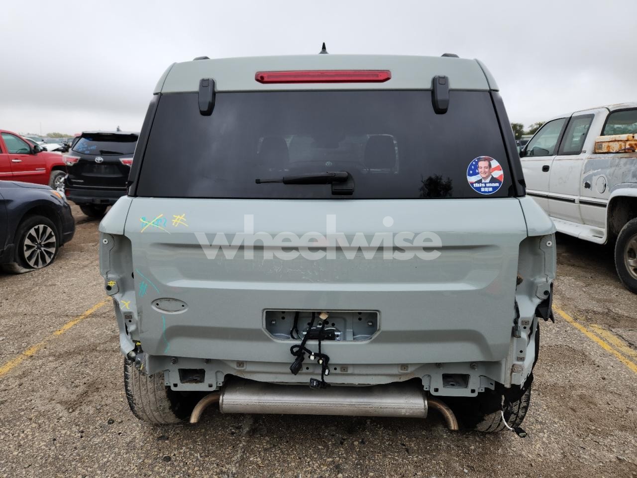 Photo 6 of 2021 FORD BRONCO SPORT BIG BEND (VIN 3FMCR9B69MRA20824)