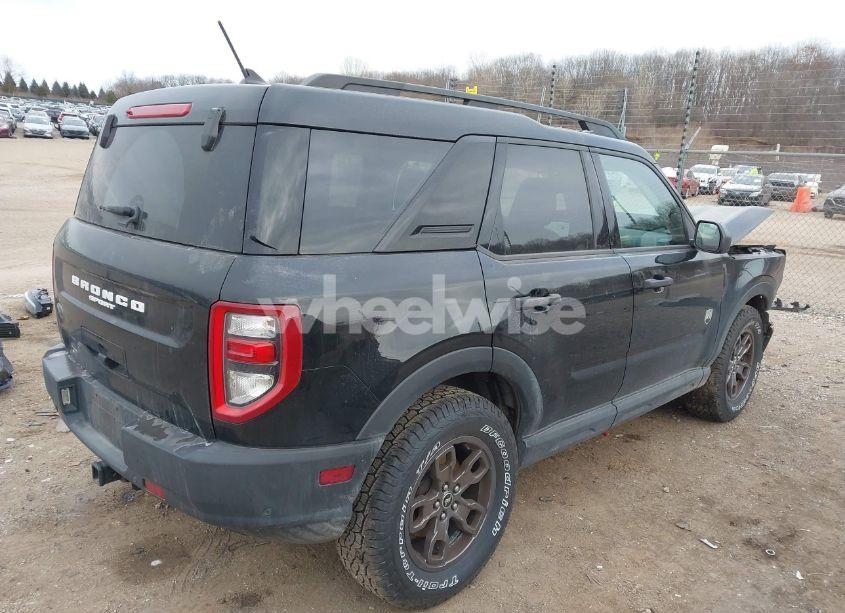 Photo 4 of 2021 Ford Bronco SPORT BIG BEND (VIN 3FMCR9B69MRA24338)