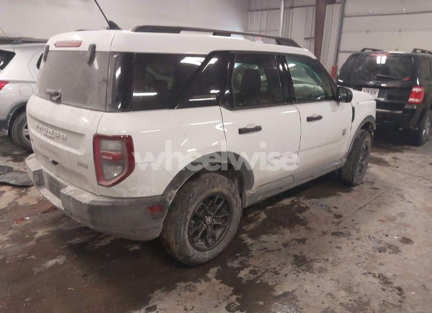 Photo 4 of 2024 Ford Bronco SPORT BIG BEND (VIN 3FMCR9B6XRRE64477)