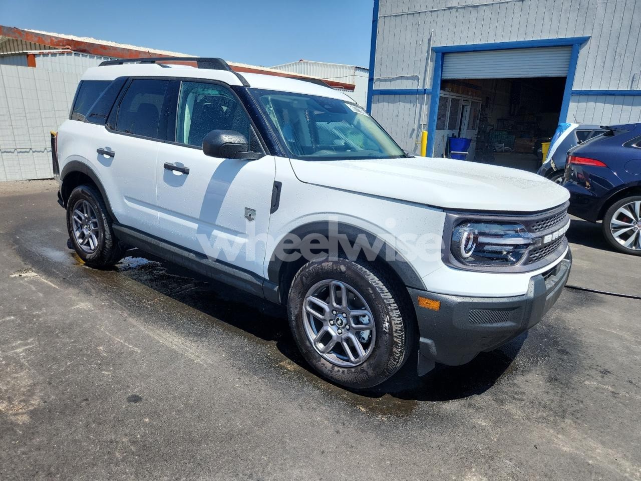 Photo 4 of 2025 FORD BRONCO SPORT BIG BEND (VIN 3FMCR9BN4SRE44500)