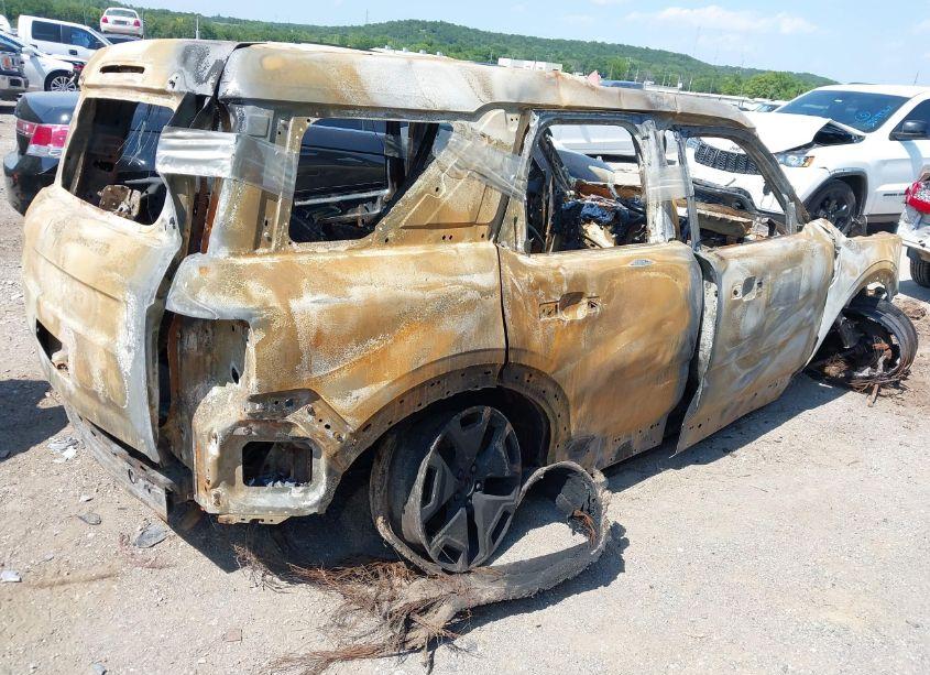 Photo 4 of 2021 Ford Bronco SPORT OUTER BANKS (VIN 3FMCR9C60MRA00878)