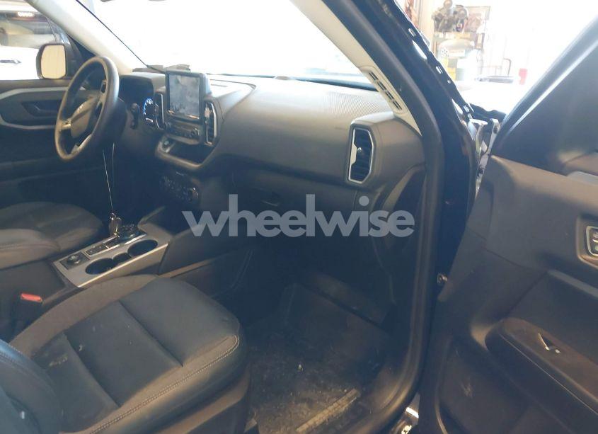 Photo 5 of 2021 Ford Bronco SPORT OUTER BANKS (VIN 3FMCR9C60MRA80148)